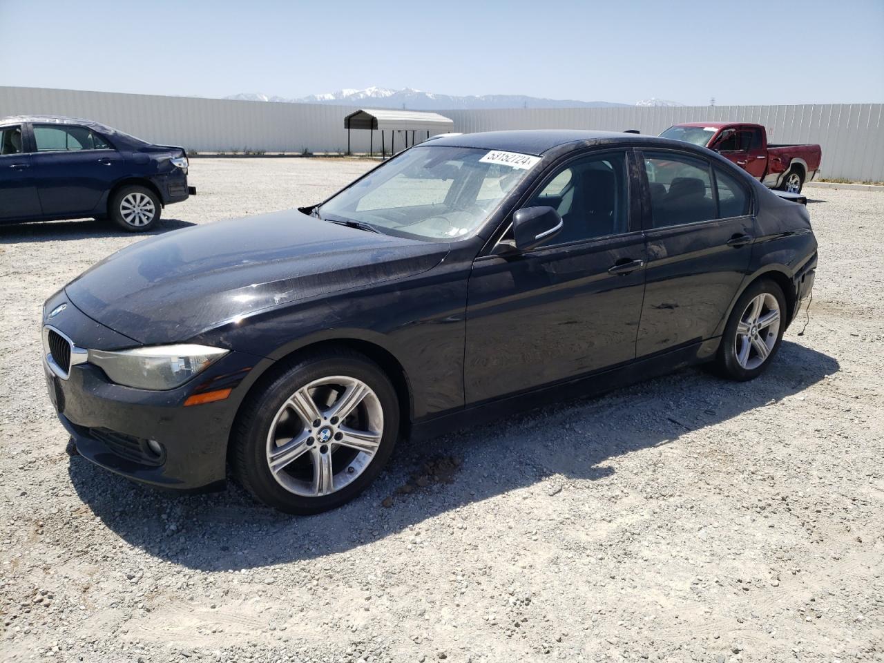 2015 BMW 320 I car image