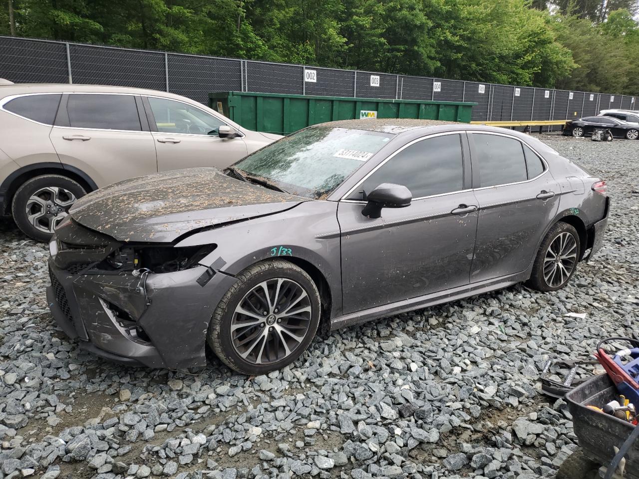 2020 TOYOTA CAMRY SE car image