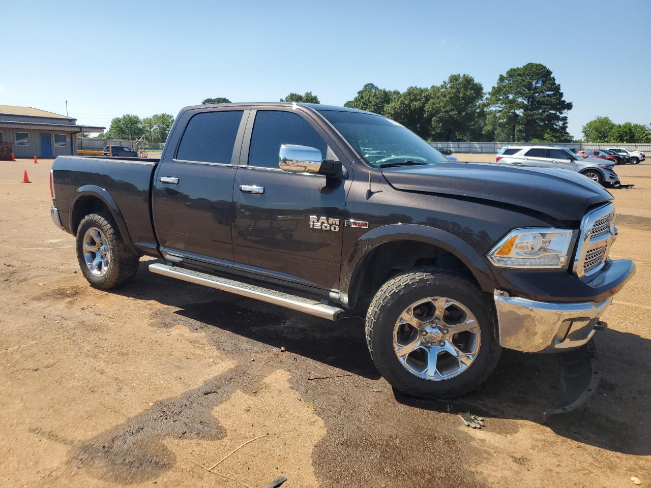 2017 RAM 1500 LARAM - Image 4
