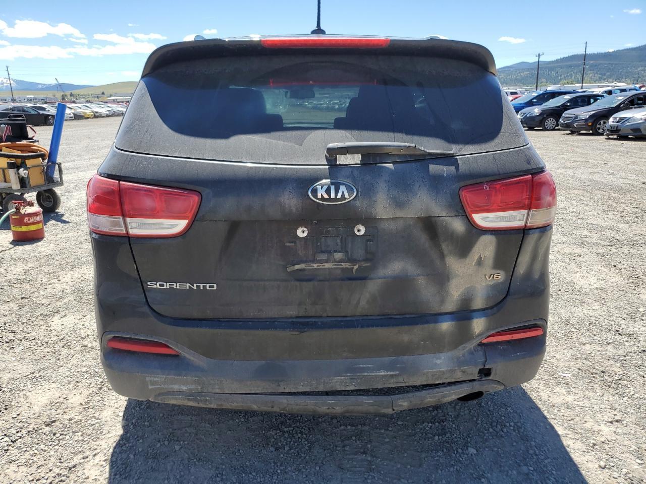 2017 KIA SORENTO LX - Фото 6