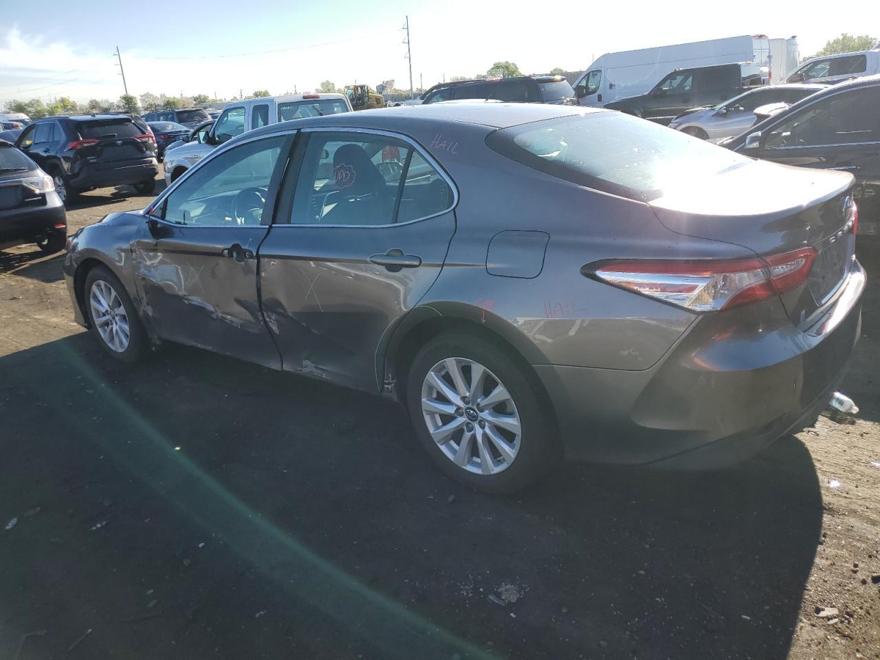 2018 TOYOTA CAMRY L - Фото 2