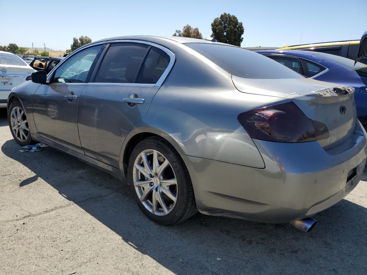 2012 INFINITI G37 BASE - Image 2