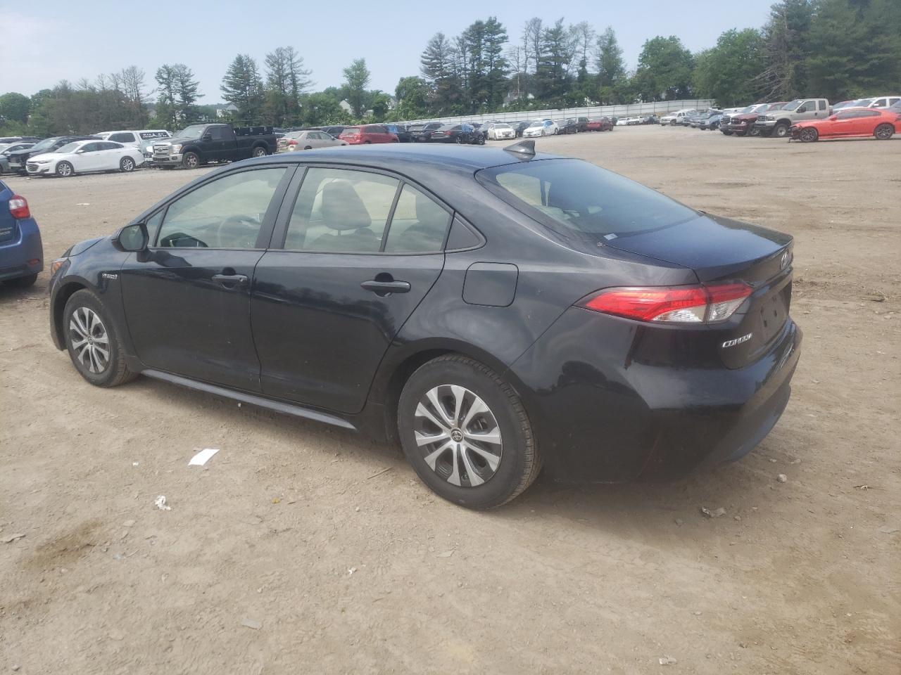 2021 TOYOTA COROLLA LE - Фото 2
