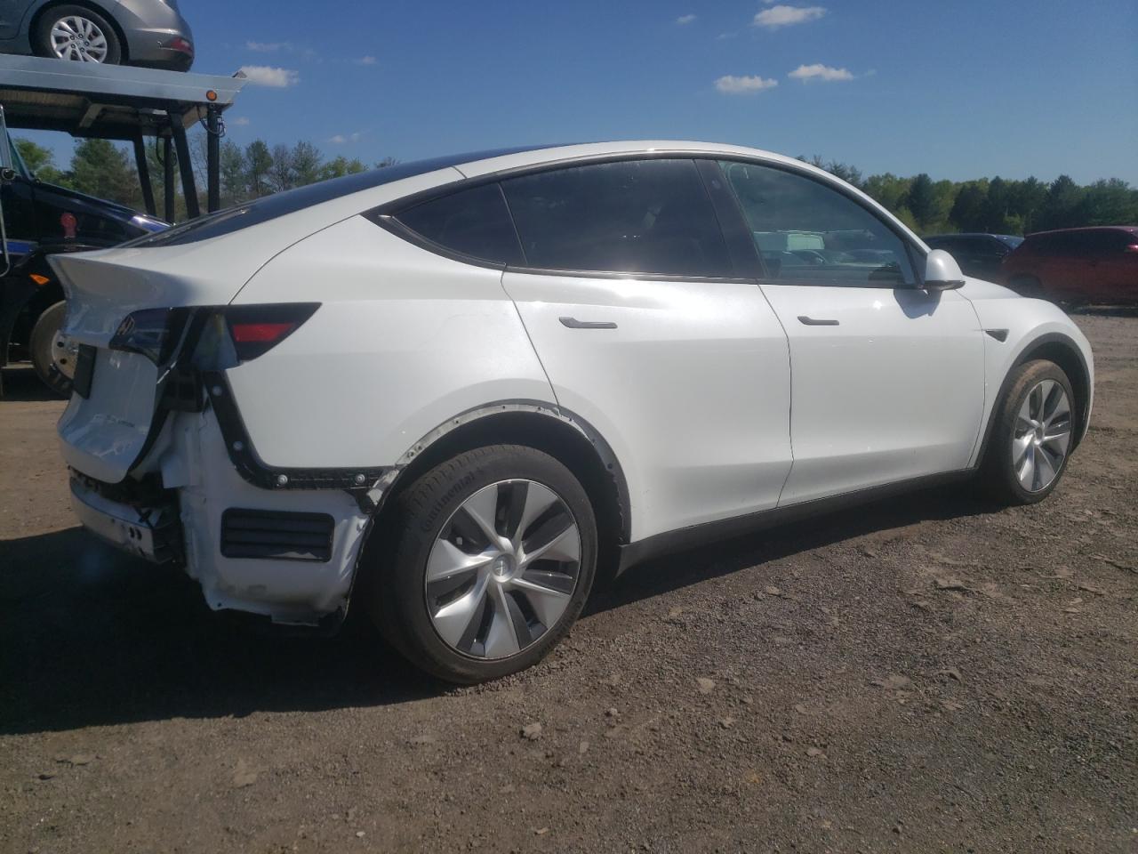 2023 TESLA MODEL Y - Фото 3
