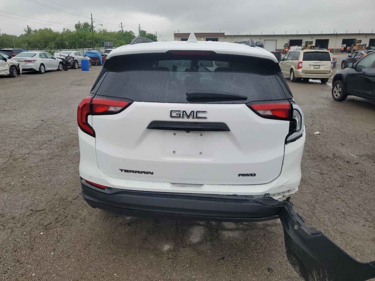 2021 GMC TERRAIN SL - Image 6