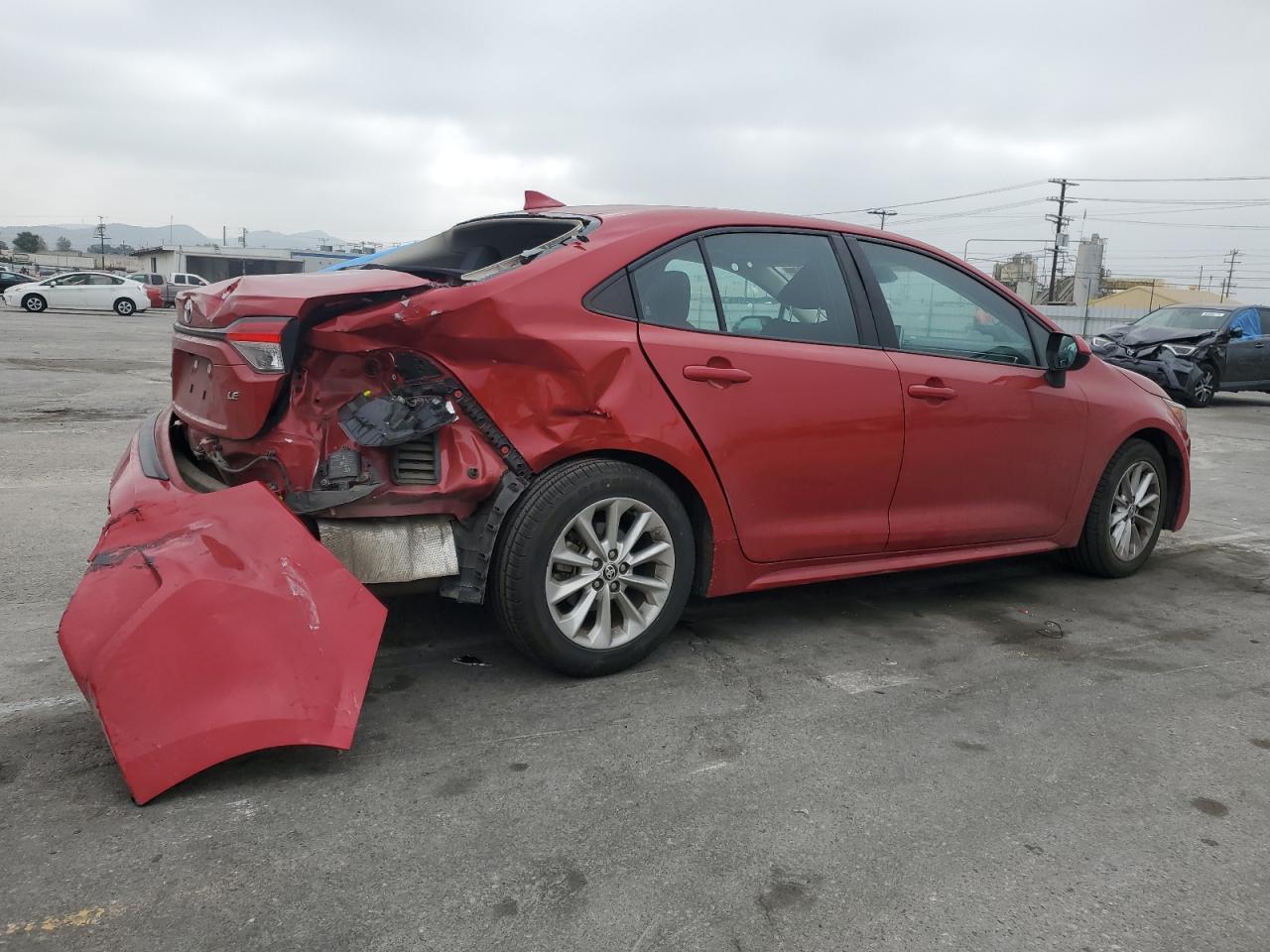 2021 TOYOTA COROLLA LE - Image 3