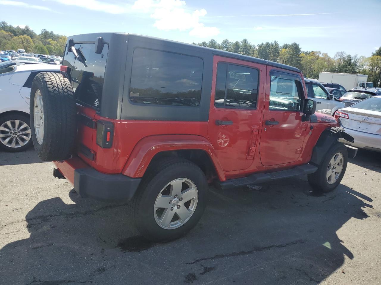 2012 JEEP WRANGLER U - Image 3