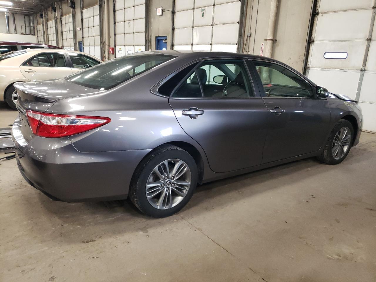 2017 TOYOTA CAMRY LE - Image 3