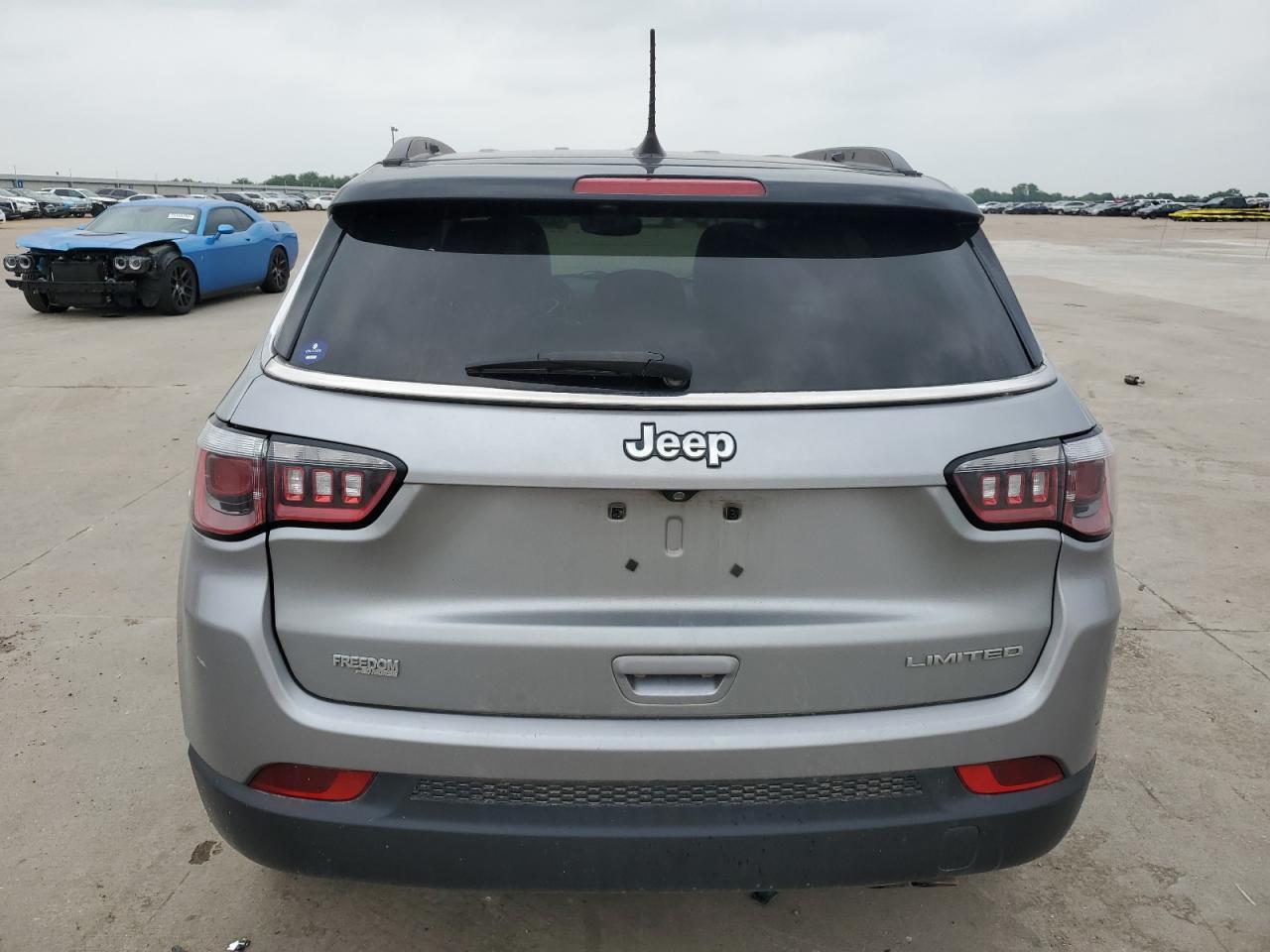 2020 JEEP COMPASS LI - Image 6