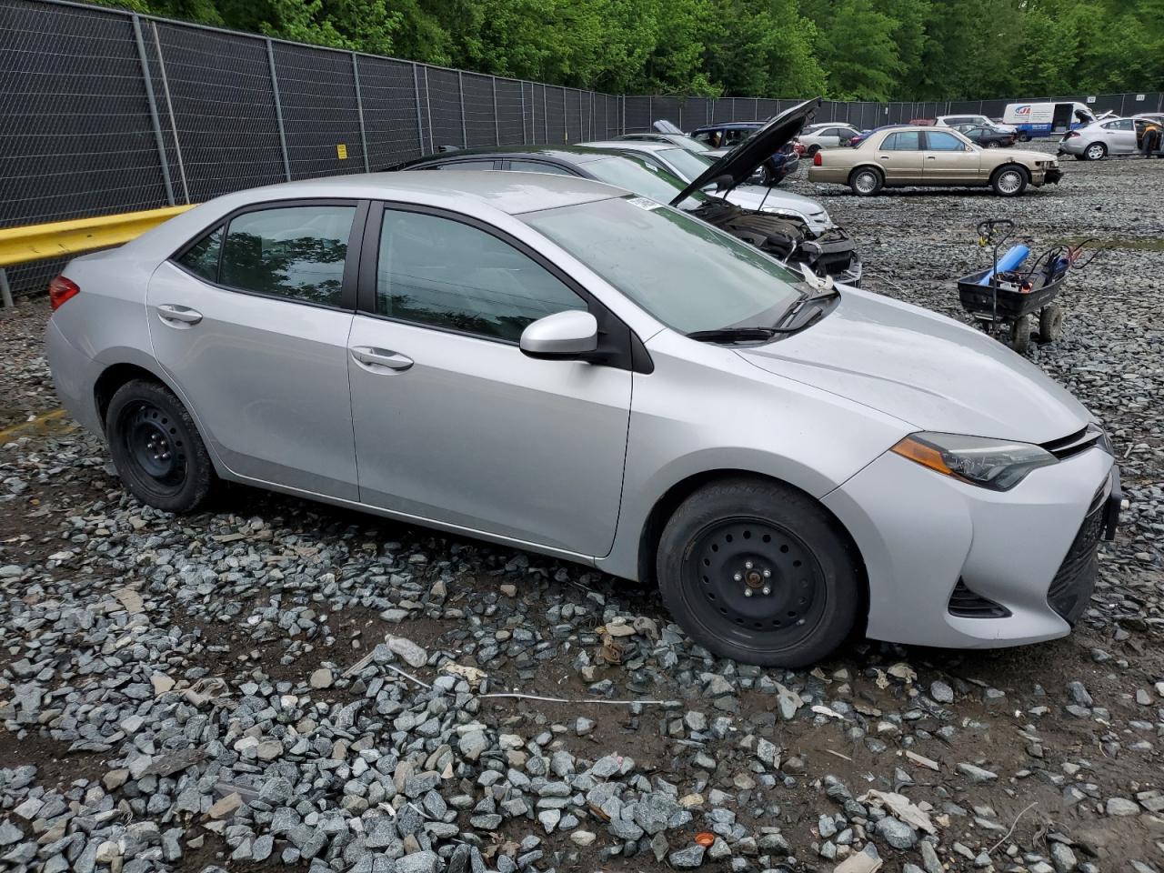 2018 TOYOTA COROLLA L - Фото 4