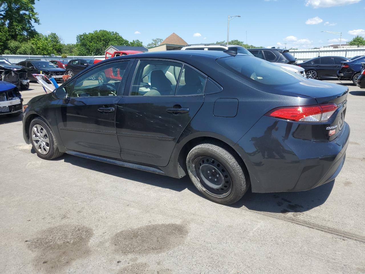 2021 TOYOTA COROLLA LE - Фото 2
