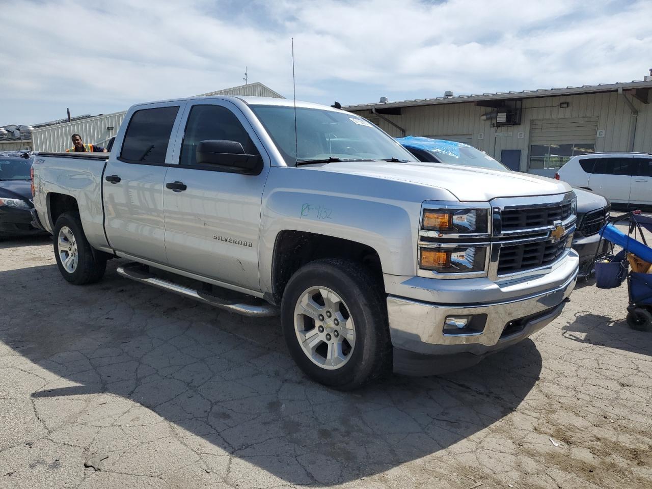 2014 CHEVROLET SILVERADO - Image 4