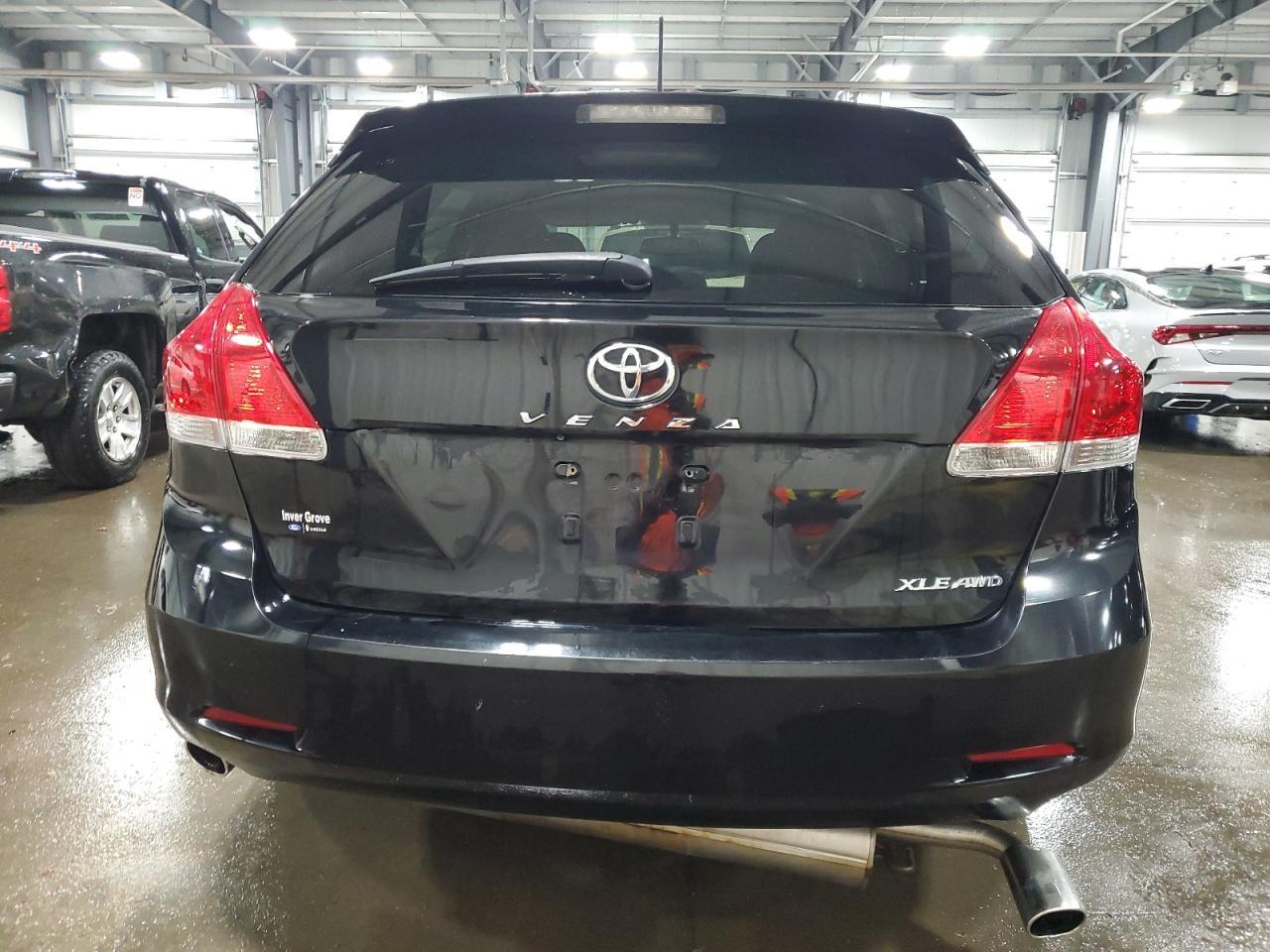 2012 TOYOTA VENZA LE - Image 6