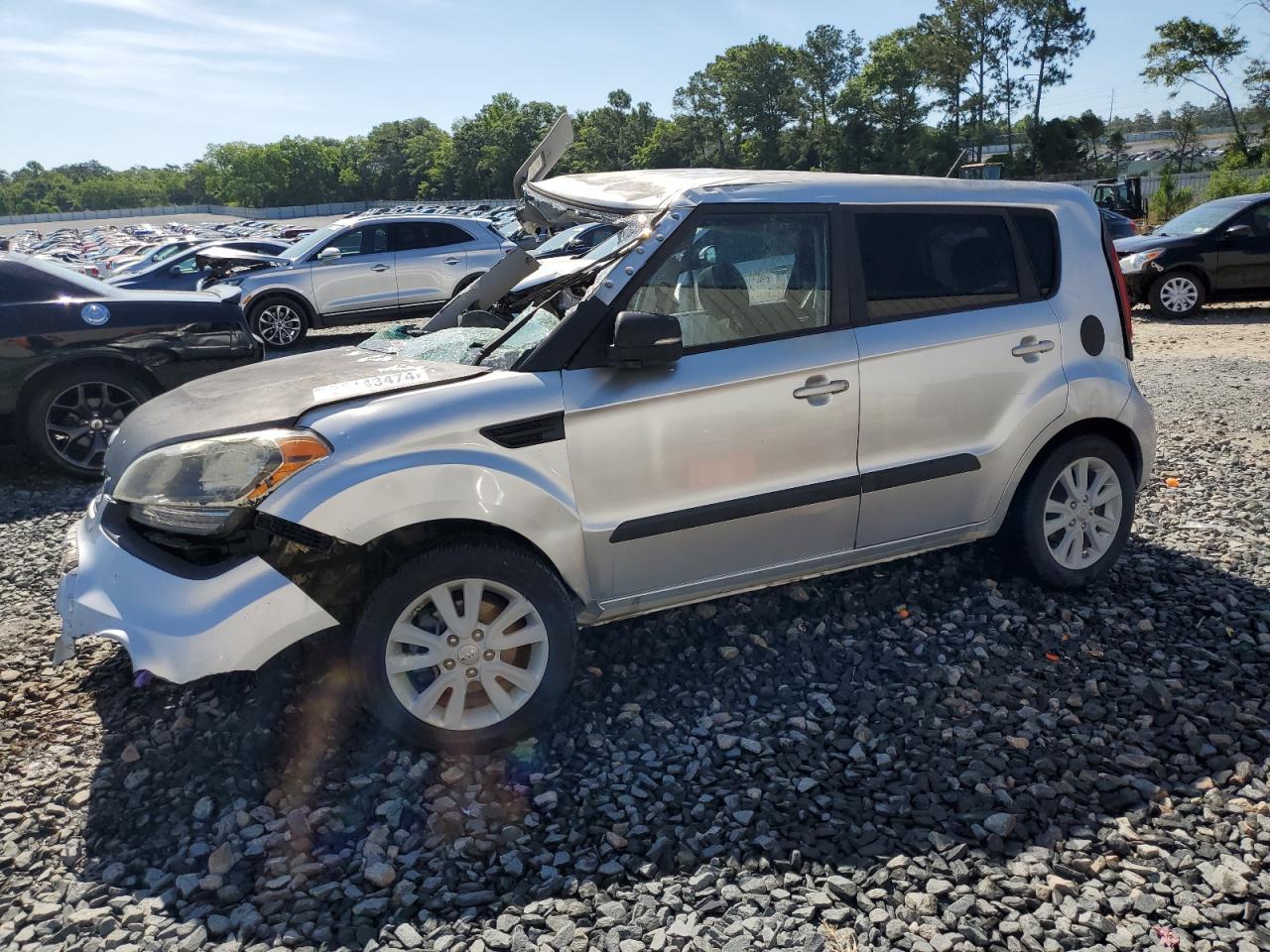 2013 KIA SOUL +