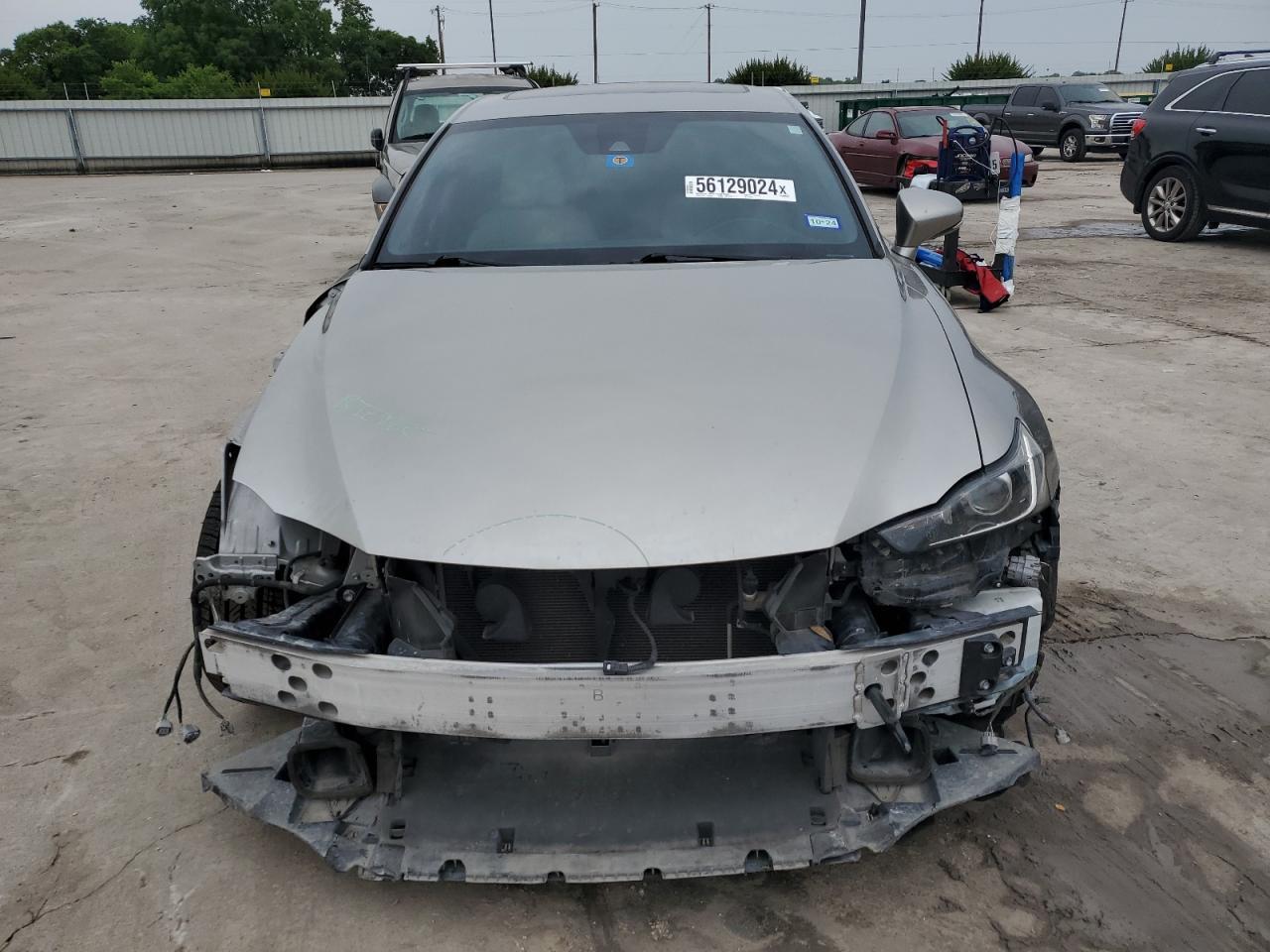 2017 LEXUS IS 200T - Image 5
