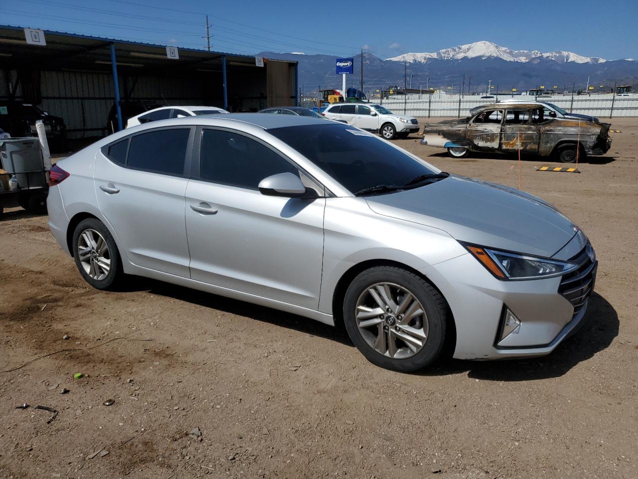 2019 HYUNDAI ELANTRA SE - Image 4