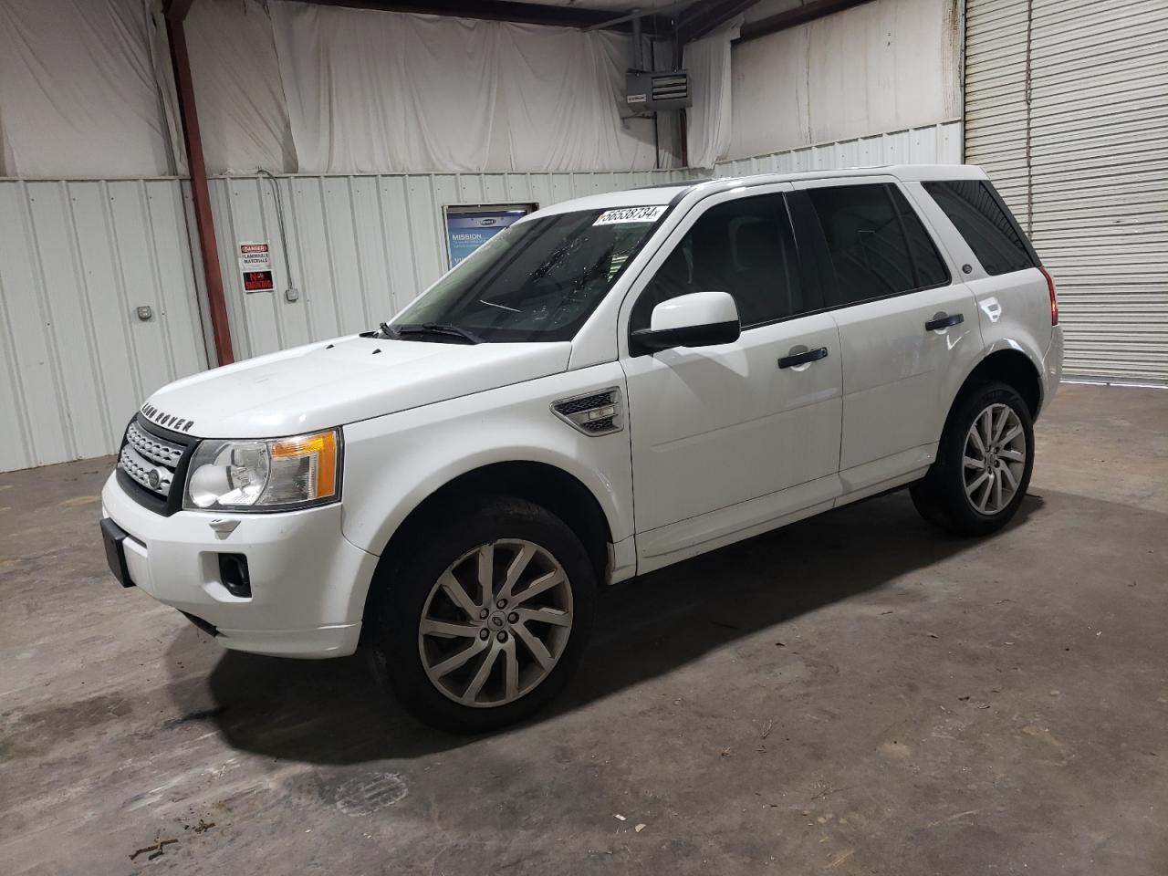 2012 LAND ROVER LR2 HSE car image