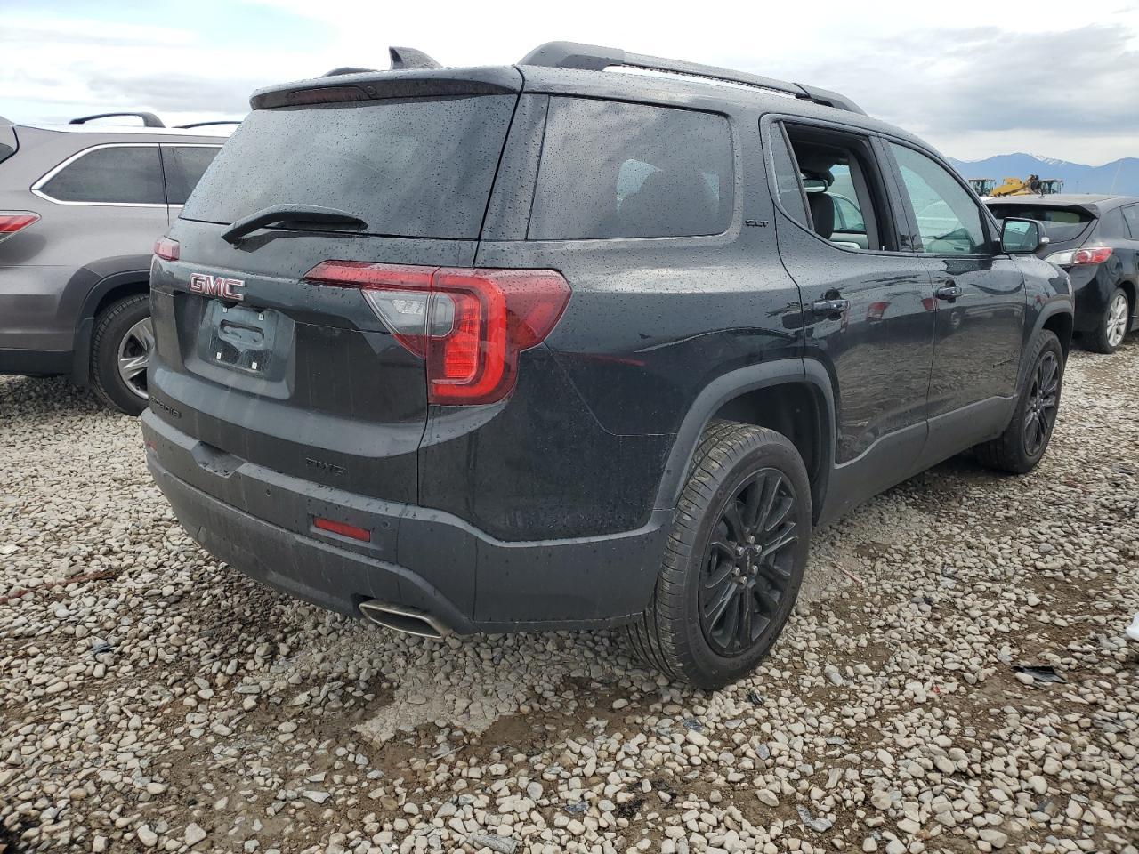 2023 GMC ACADIA SLT - Image 3