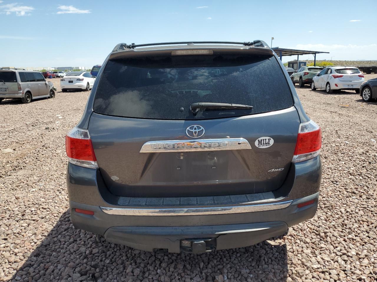 2011 TOYOTA HIGHLANDER - Фото 6