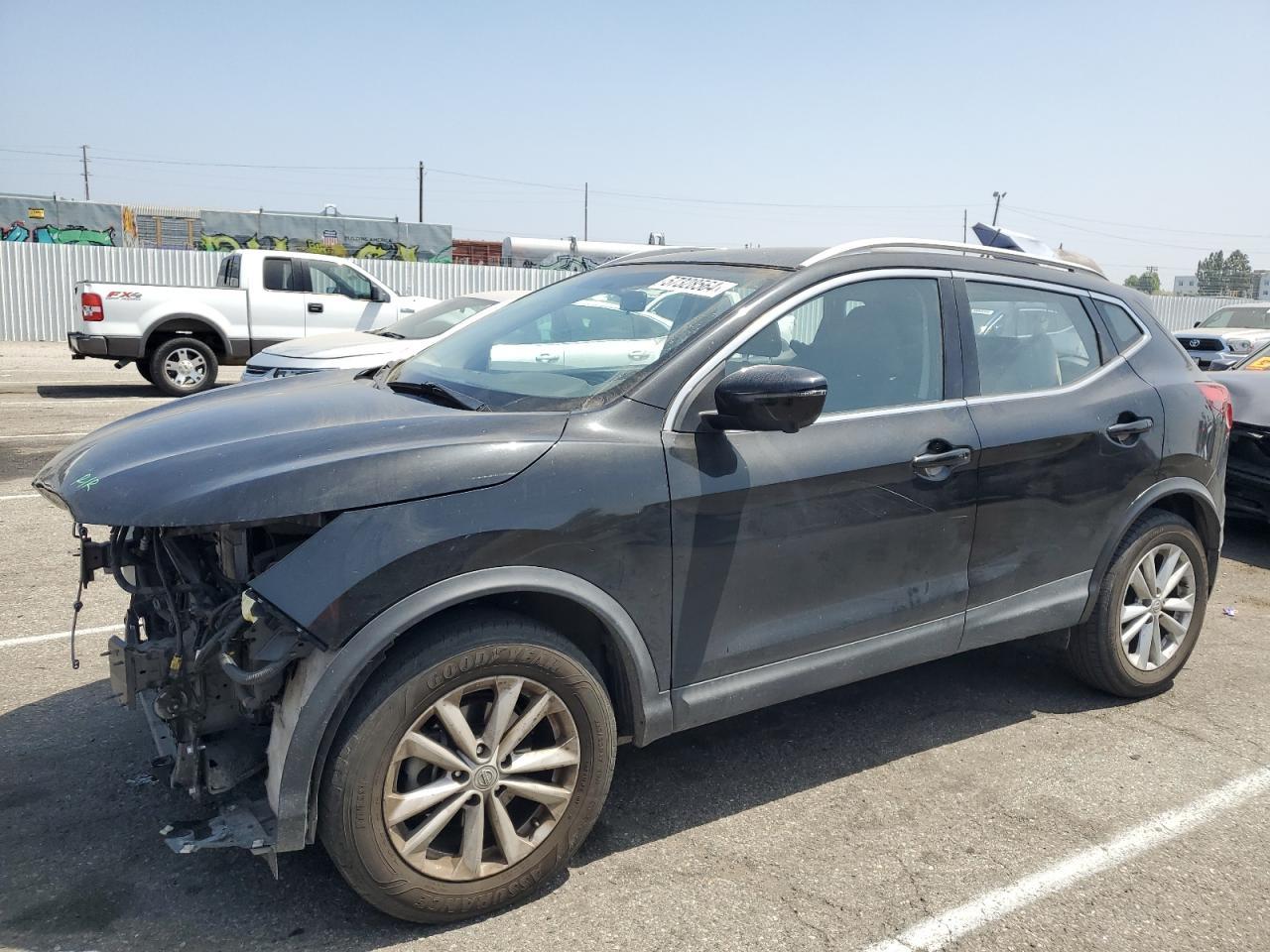 2018 NISSAN ROGUE SPOR
