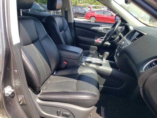 2018 Nissan Pathfinder S - Image 5