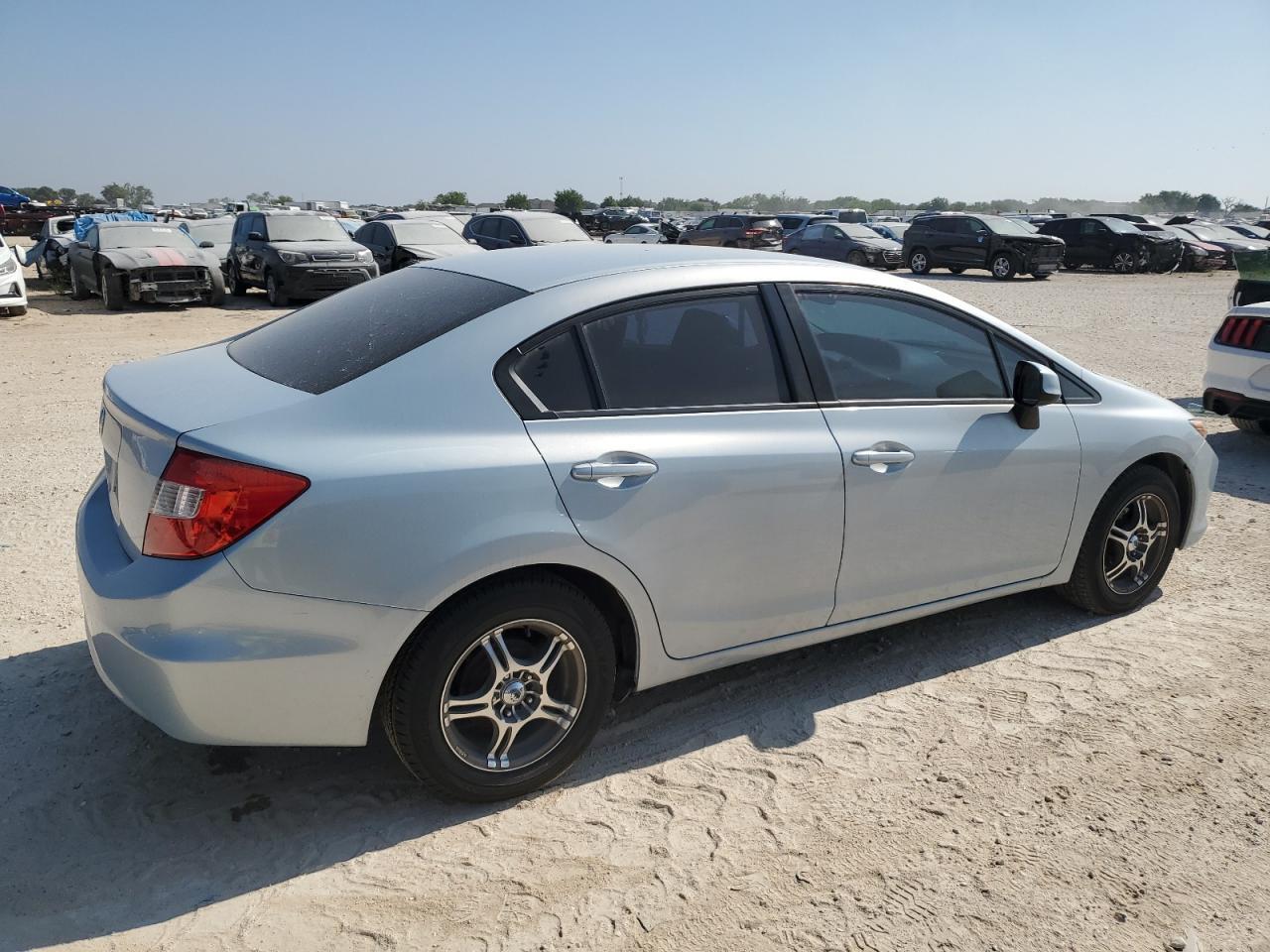 2012 HONDA CIVIC LX - Фото 3