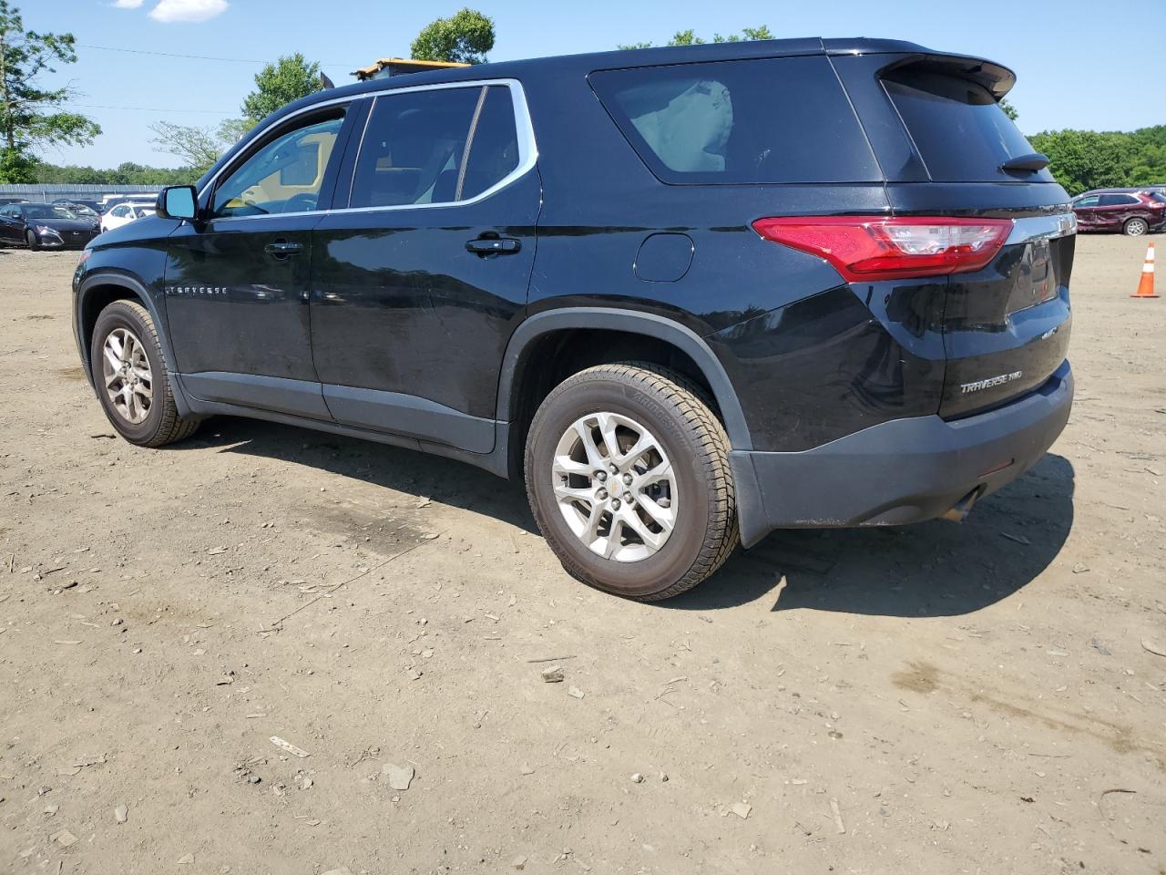 2020 CHEVROLET TRAVERSE L - Image 2