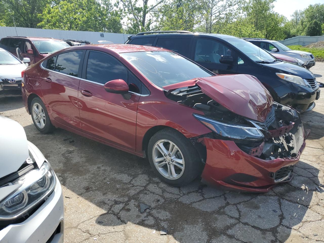 2017 CHEVROLET CRUZE LT - Image 4