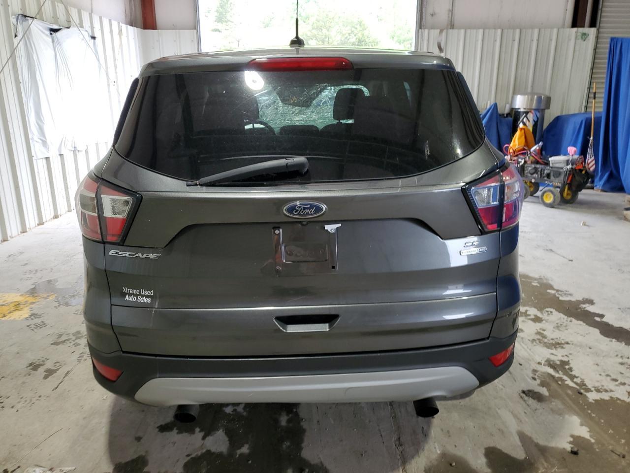 2017 FORD ESCAPE SE - Image 6