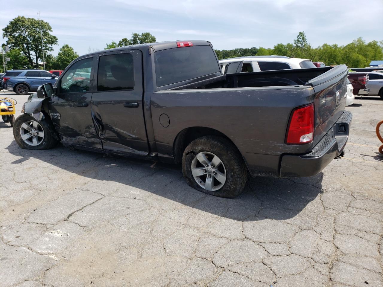 2018 RAM 1500 ST - Image 2