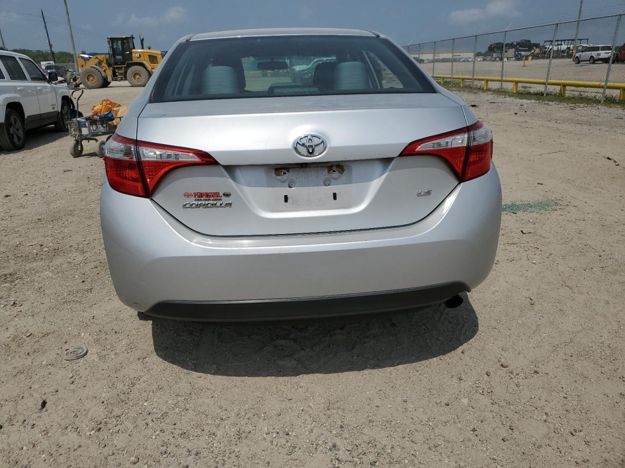 2016 TOYOTA COROLLA L - Фото 6