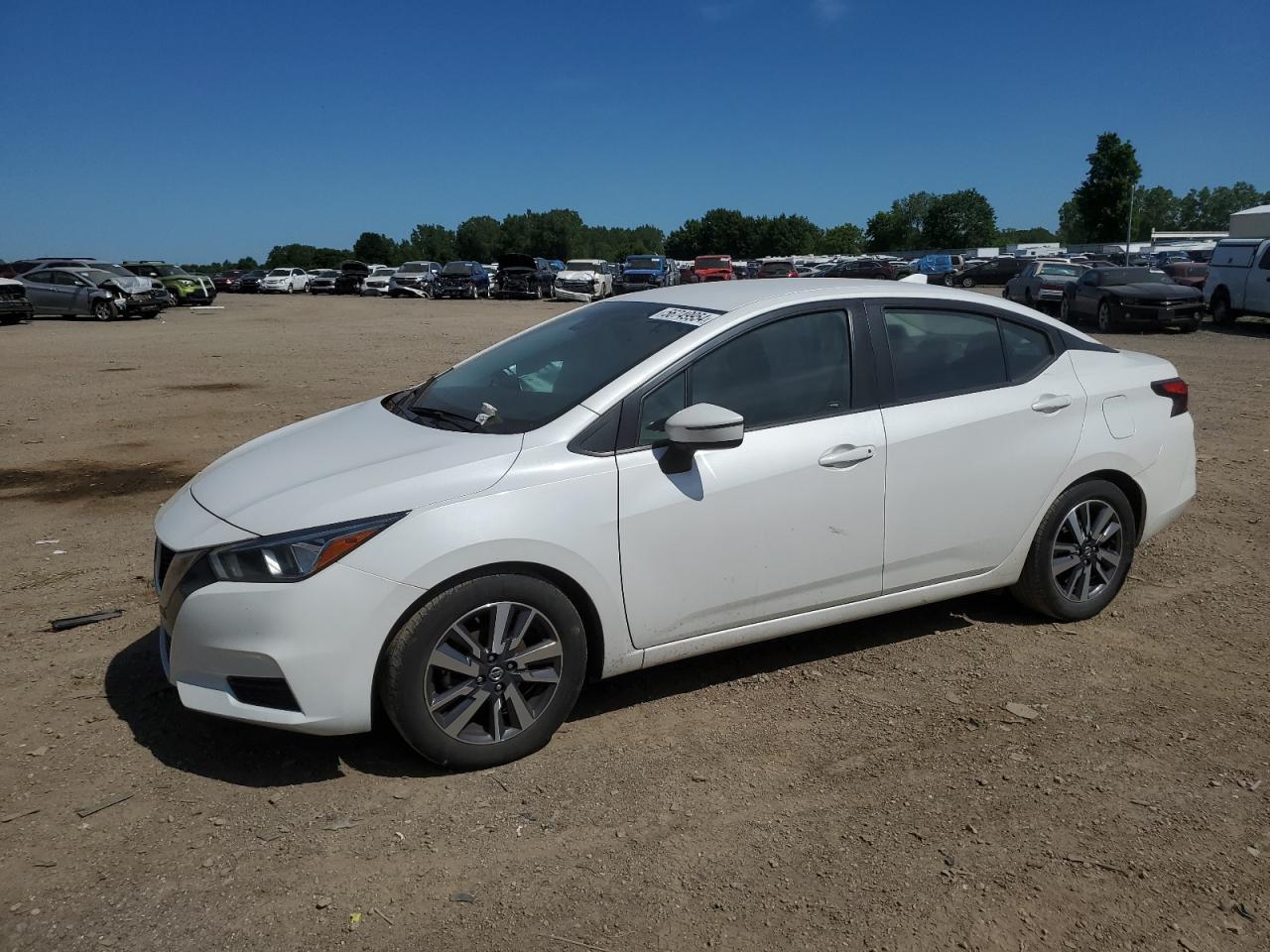 2020 NISSAN VERSA SV car image