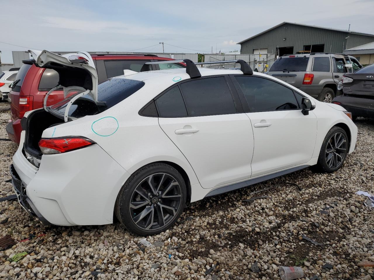 2020 TOYOTA COROLLA SE - Image 3