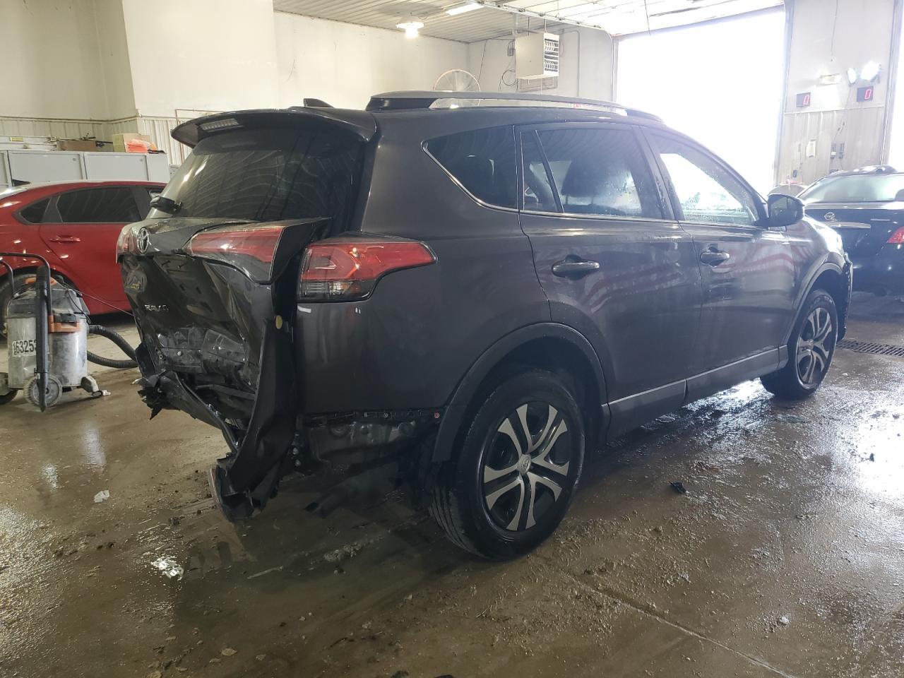 2018 TOYOTA RAV4 LE - Image 3