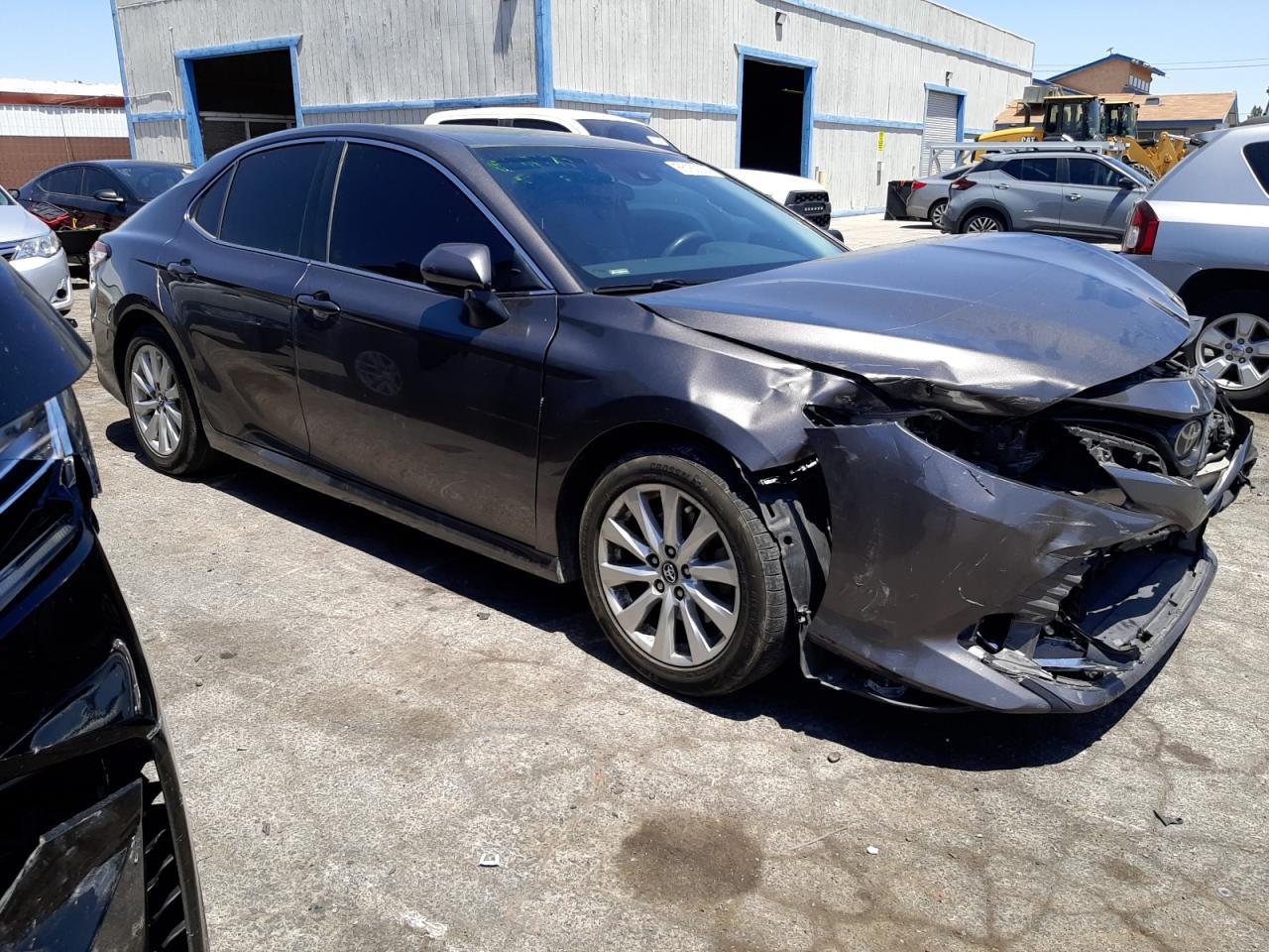 2018 TOYOTA CAMRY L - Фото 4