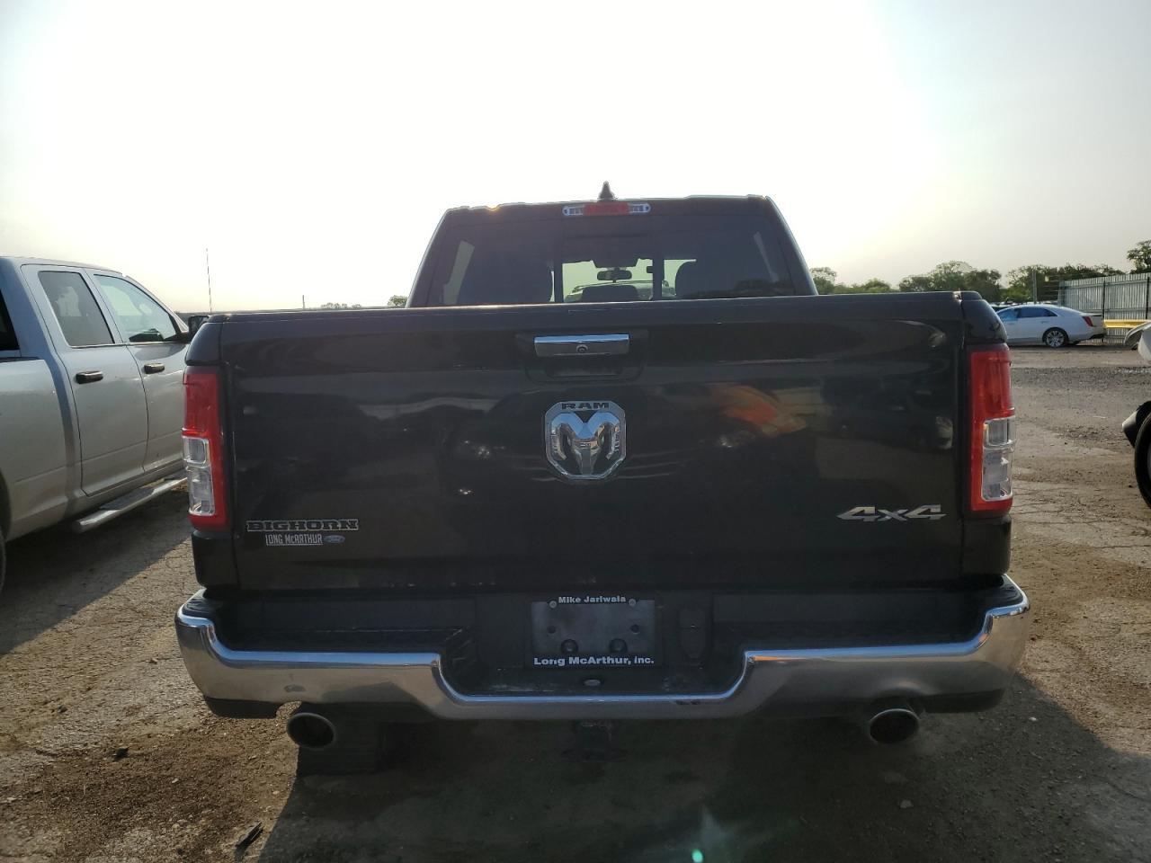 2019 RAM 1500 BIG H - Фото 6