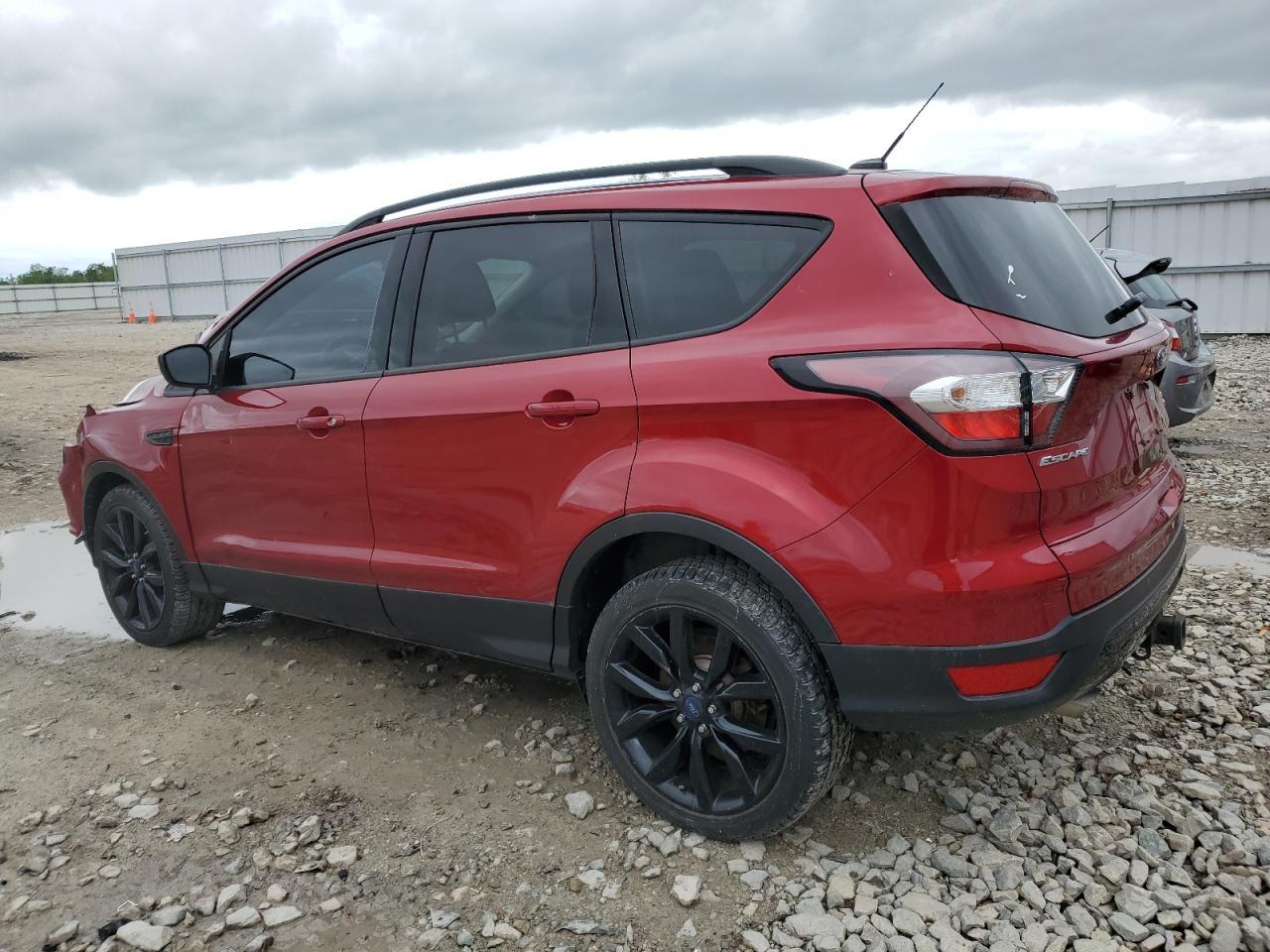 2017 FORD ESCAPE SE - Image 2