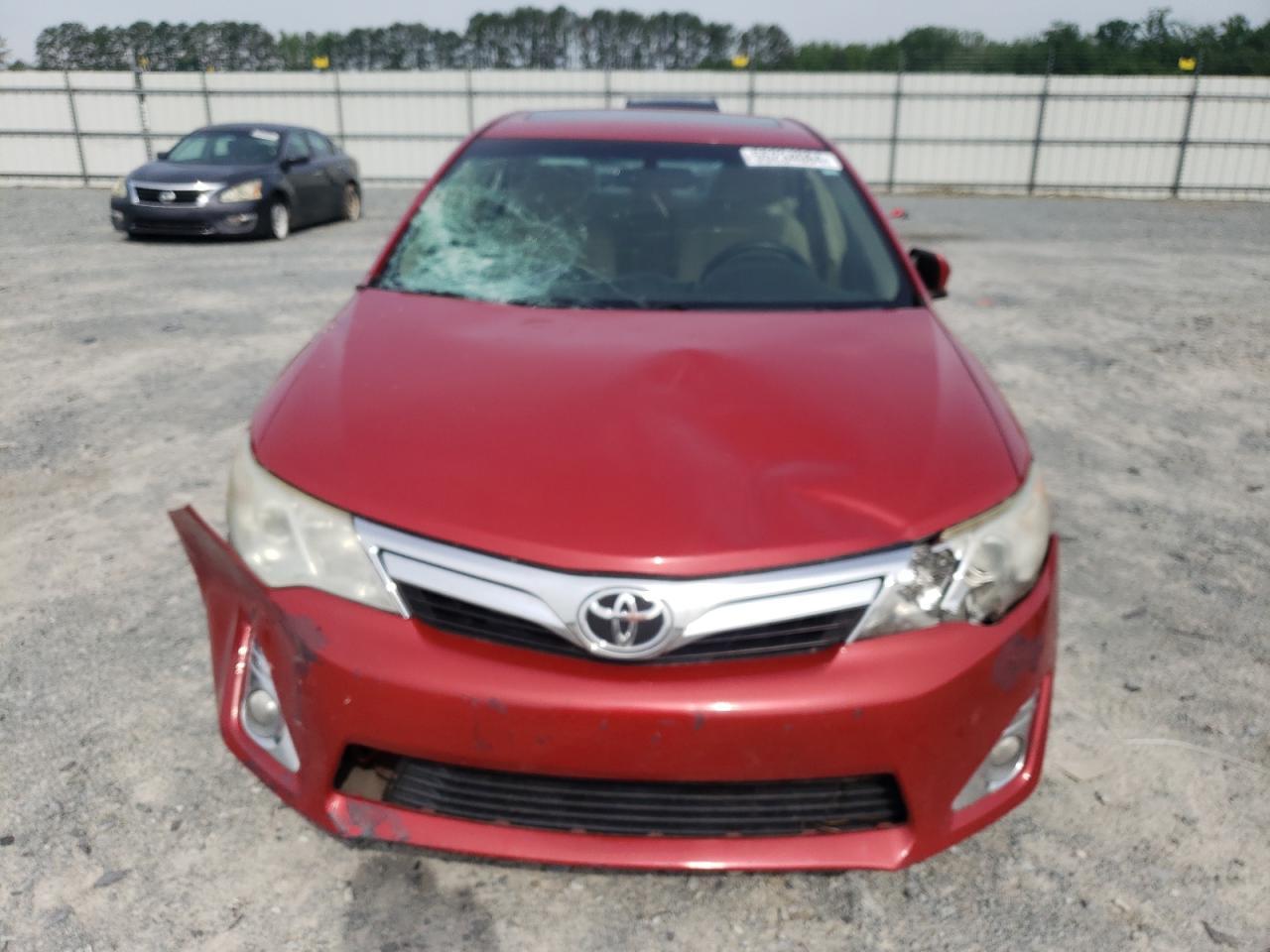 2014 TOYOTA CAMRY L - Image 5