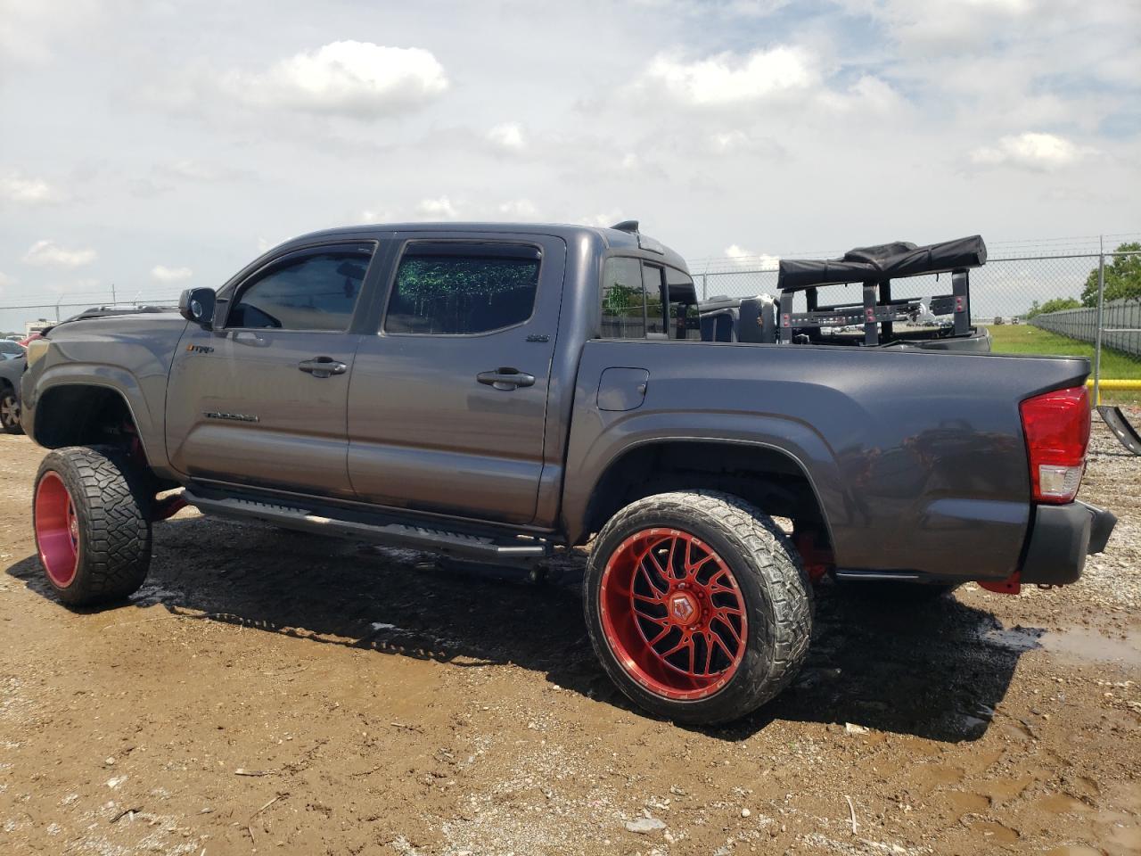 2017 TOYOTA TACOMA DOU - Фото 2