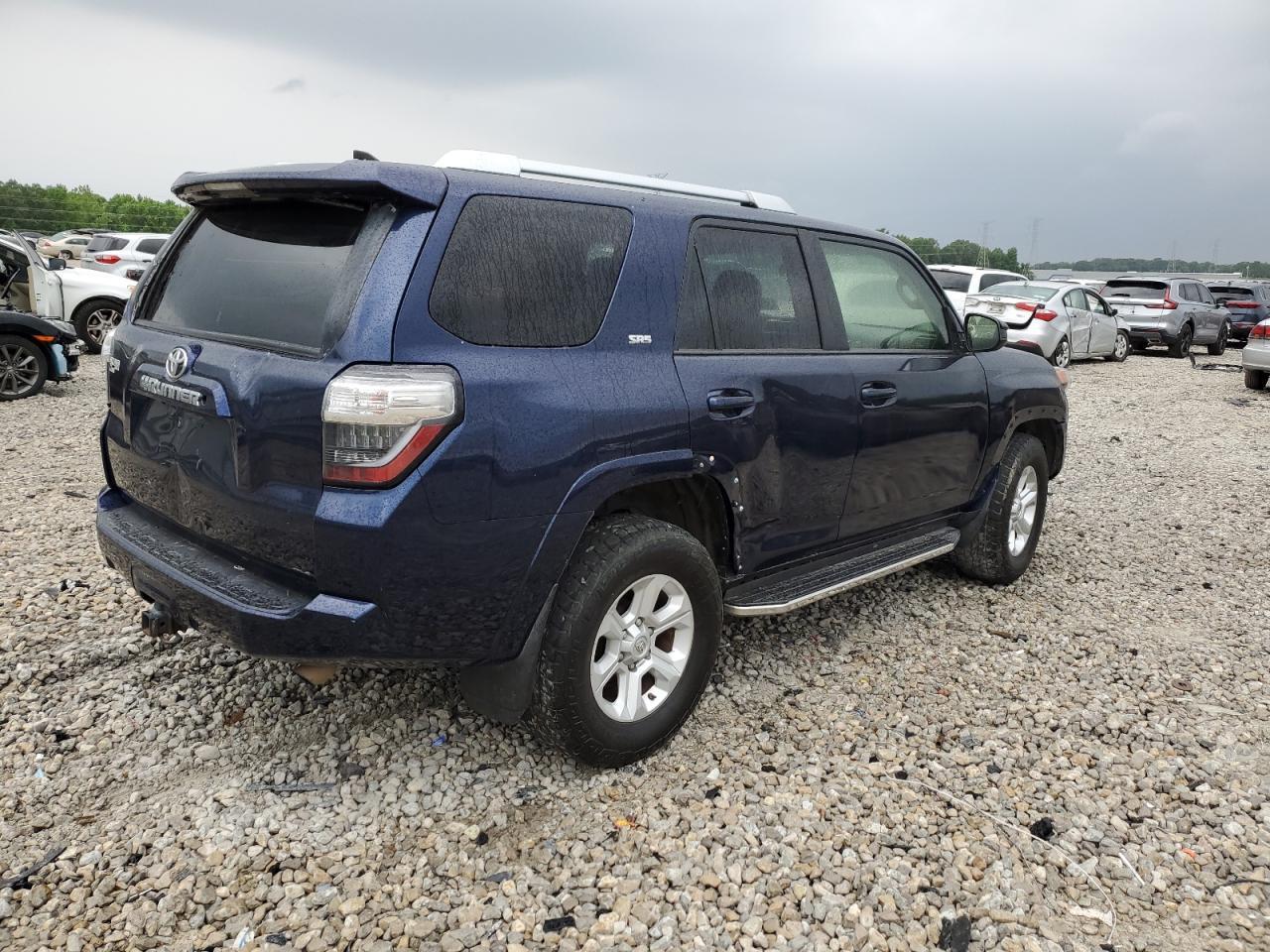 2017 TOYOTA 4RUNNER SR - Image 3
