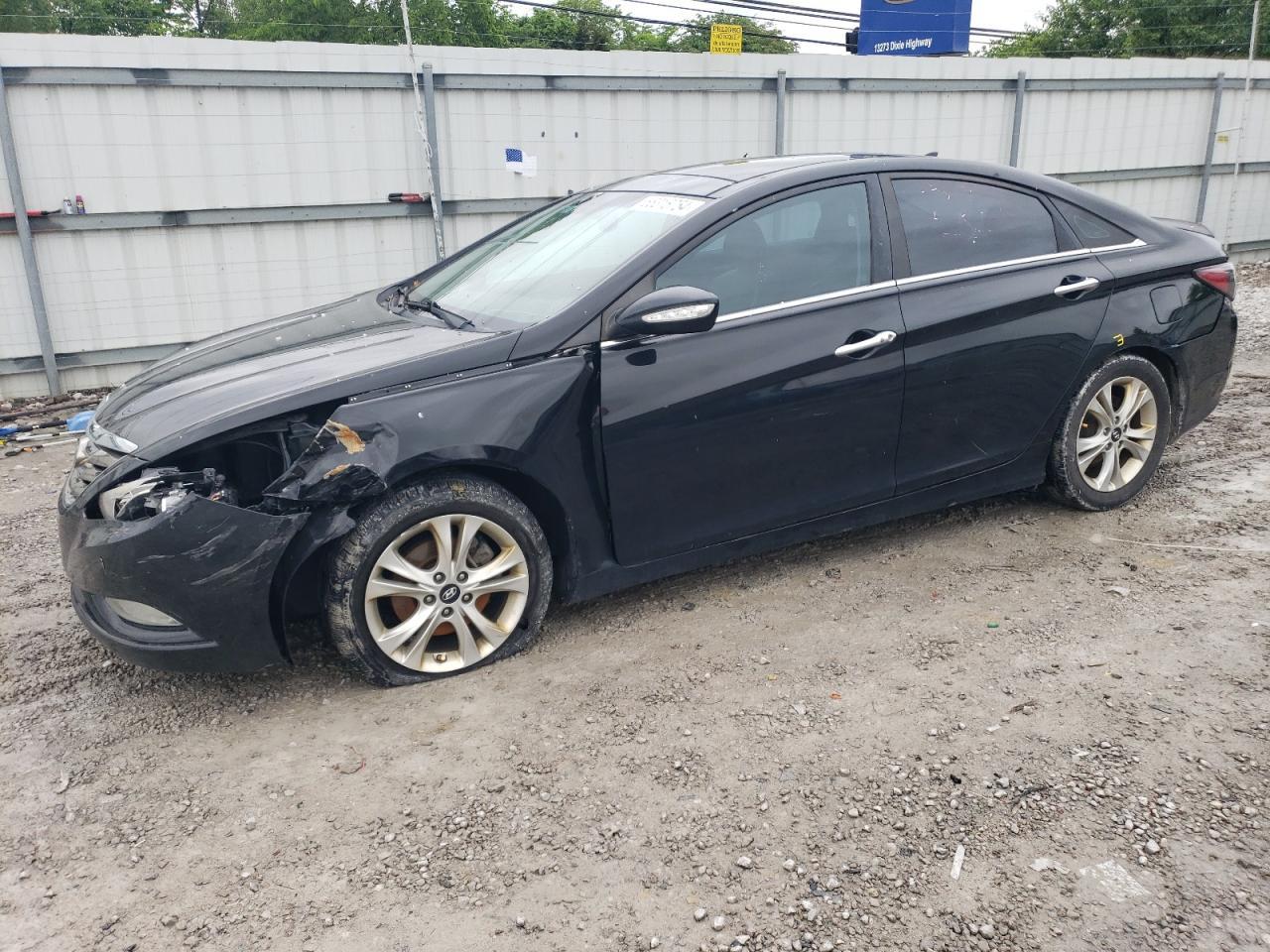 2013 HYUNDAI SONATA SE car image