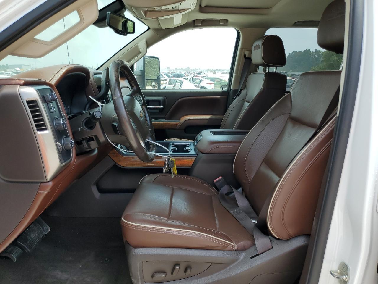 2017 CHEVROLET SILVERADO - Фото 7