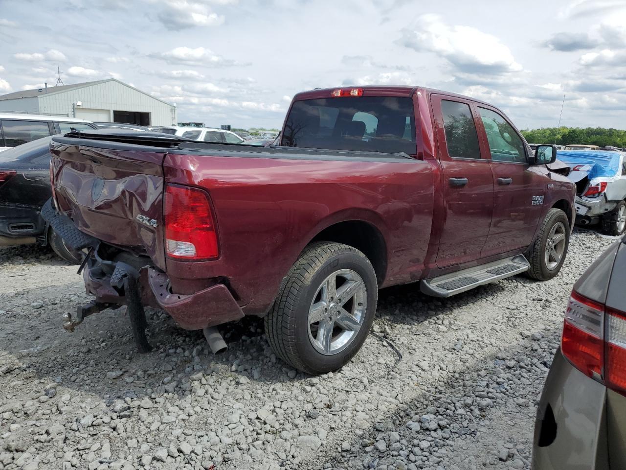2018 RAM 1500 ST - Фото 3