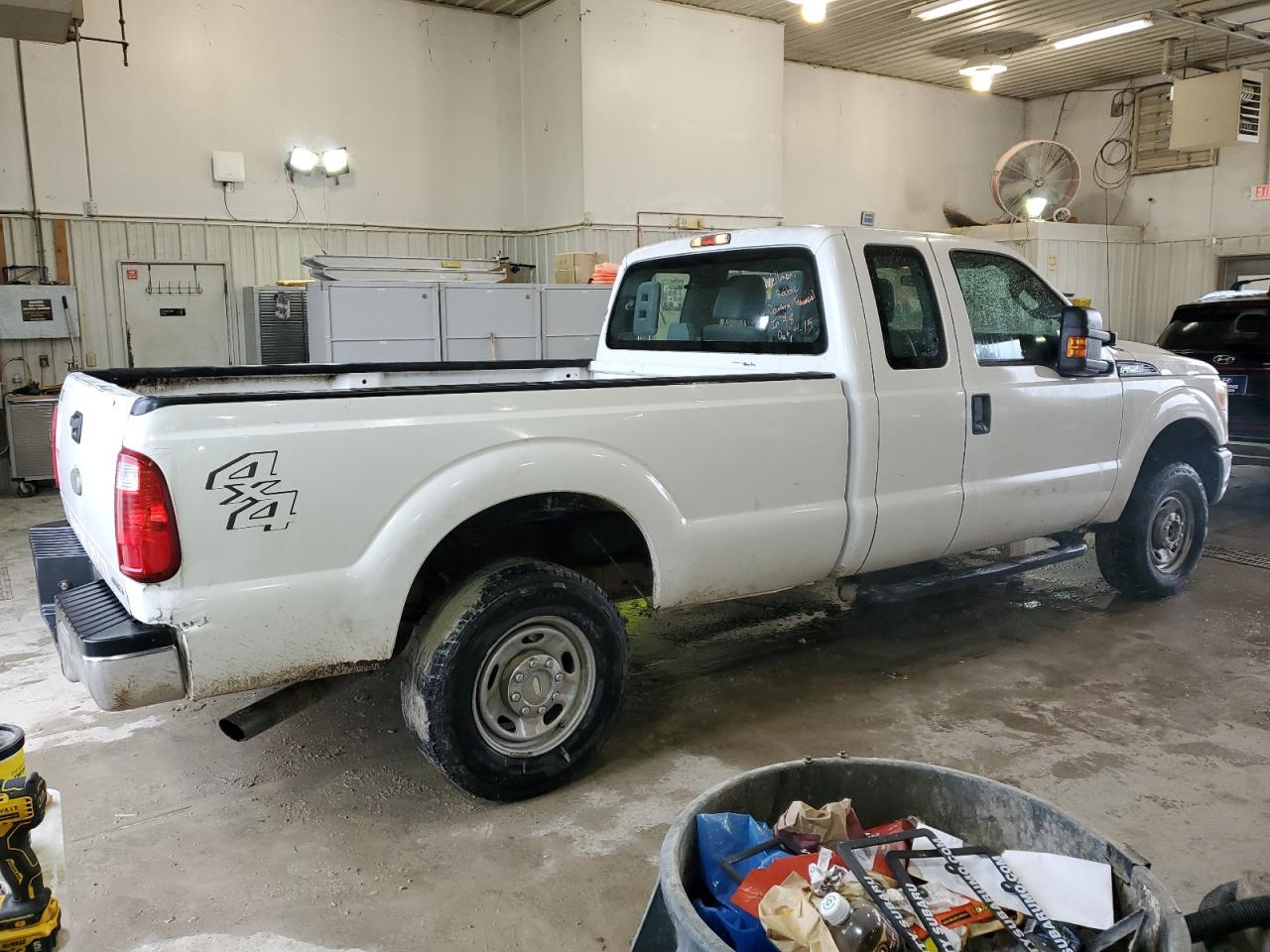 2012 FORD F250 SUPER - Image 3