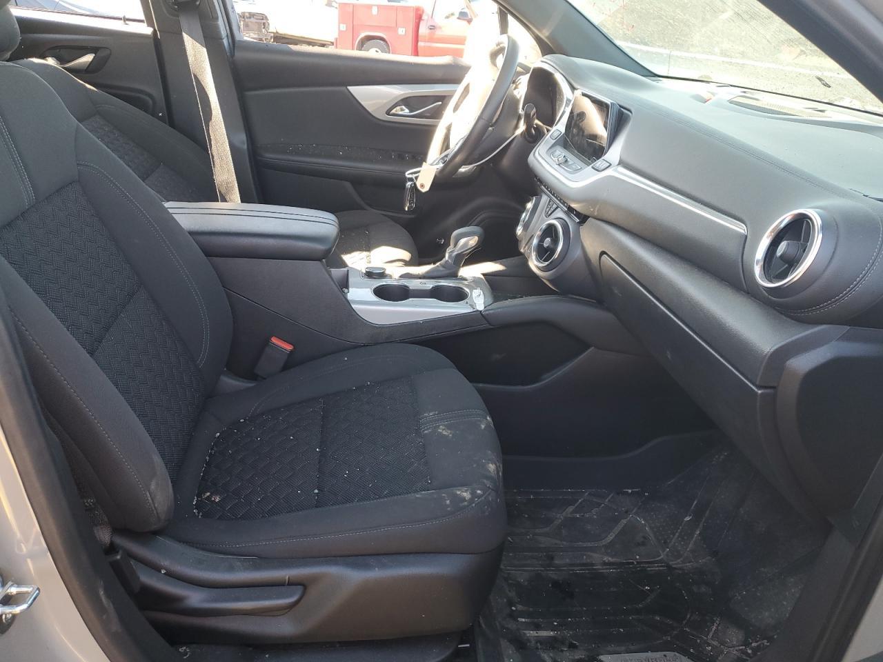 2021 CHEVROLET BLAZER 2LT - Image 7