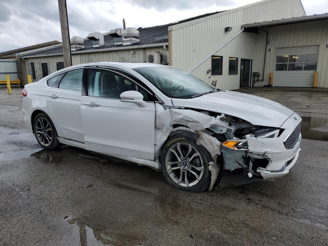 2020 FORD FUSION TIT - Image 4