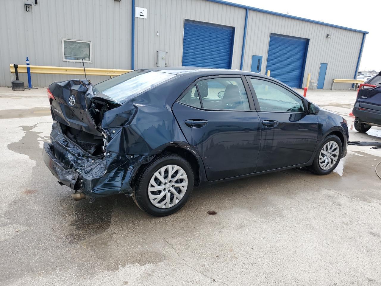 2018 TOYOTA COROLLA L - Image 3