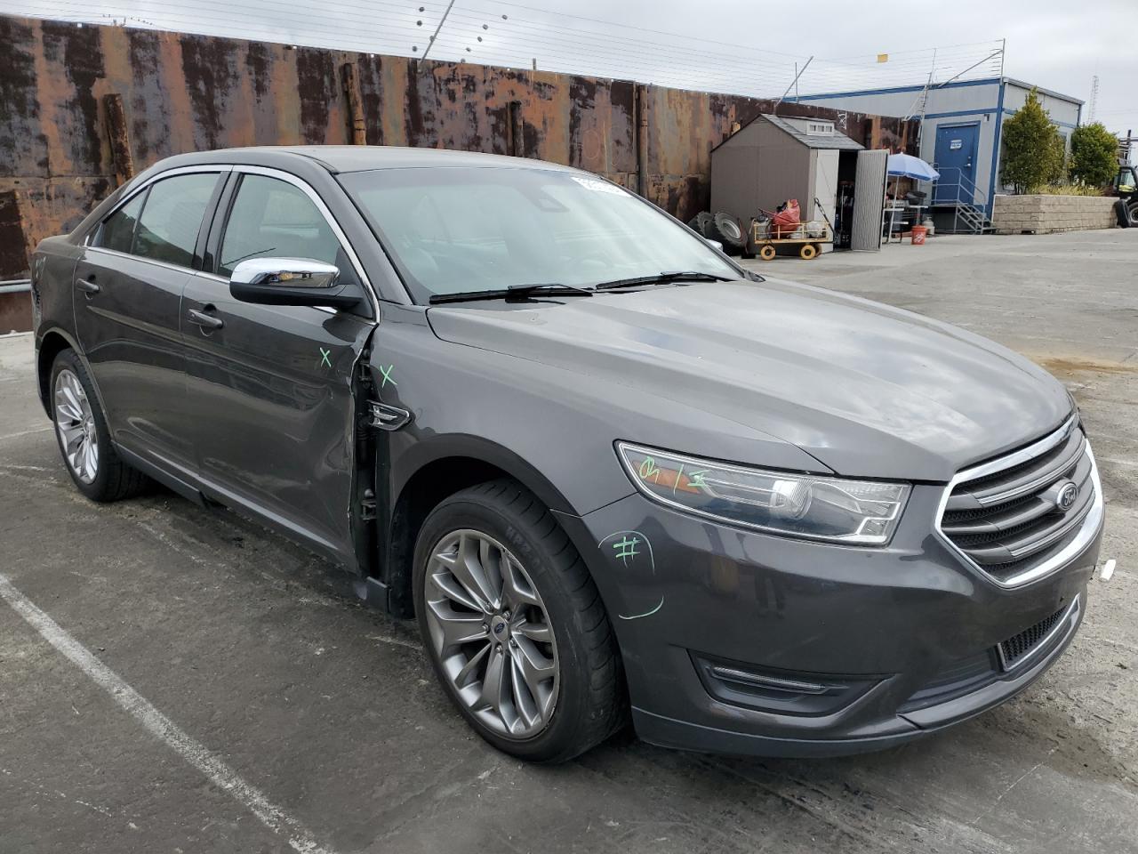 2018 FORD TAURUS LIM - Image 4