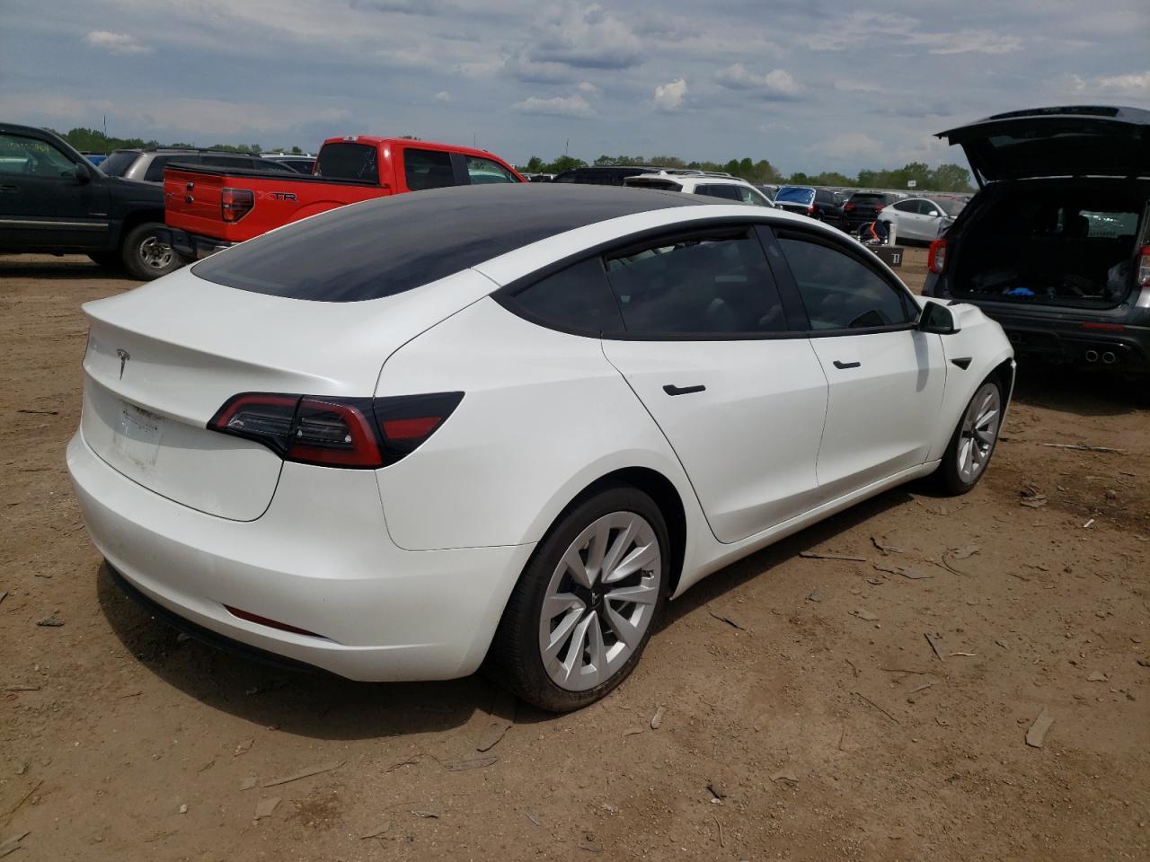 2023 TESLA MODEL 3 - Фото 3