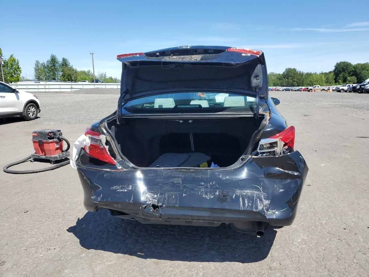 2014 TOYOTA CAMRY L - Фото 6